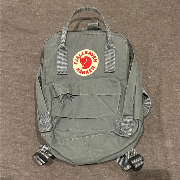 Kånken Gray Mini Backpack
